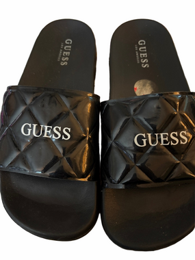 Guess Los Angeles women’s pool shoe with quilted upper strap white logo text 6M